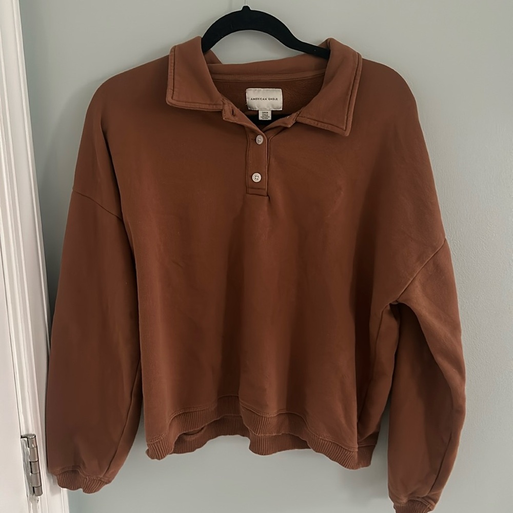 American eagle sweatshirt/polo